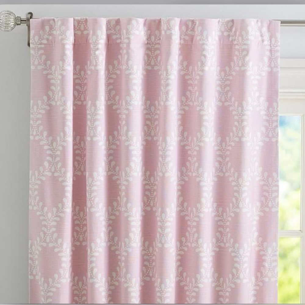 Pottery Barn Kids Evelyn Vine Linen Blend Blackout Curtain